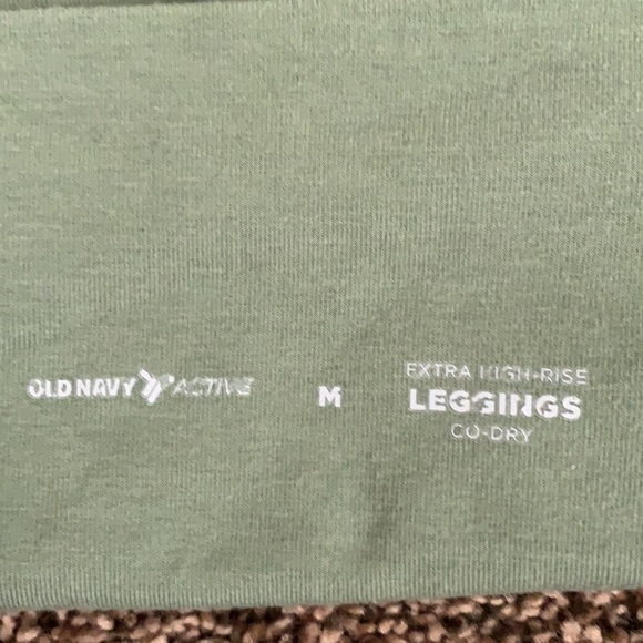 Extra high rise leggings - Picture 3 of 3